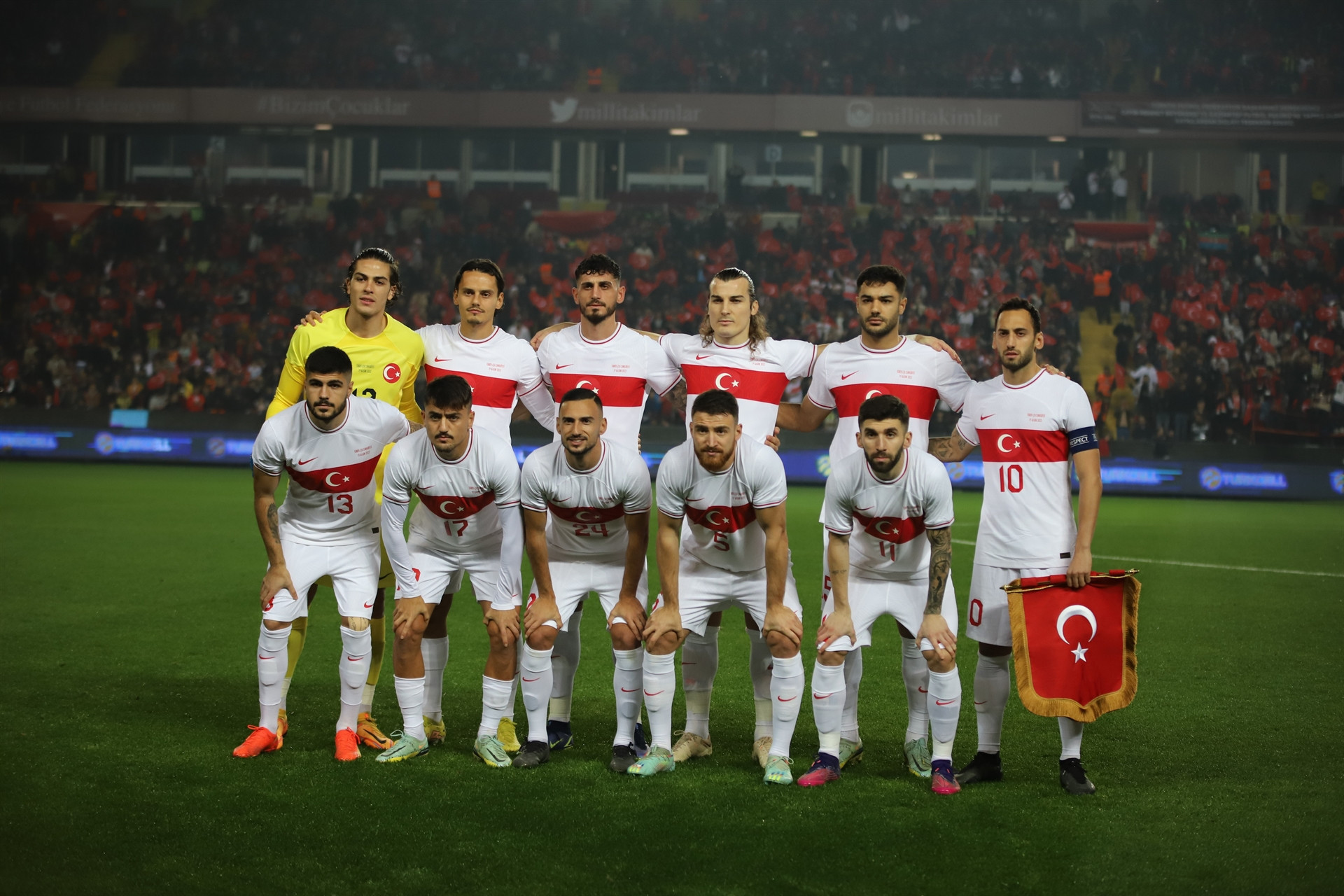 A MİLLİ TAKIM, HAZIRLIK MAÇINDA ÇEKYA İLE KARŞI KARŞIYA GELİYOR. MÜCADELENİN 20 DAKİKASI GOLSÜZ EŞİTLİKLE GEÇİLDİ. (İHA/GAZİANTEP-İHA)A Milli Takım, hazırlık maçında Çekya ile karşı karşıya geliyor. Mücadelenin 20 dakikası golsüz eşitlikle geçildi.