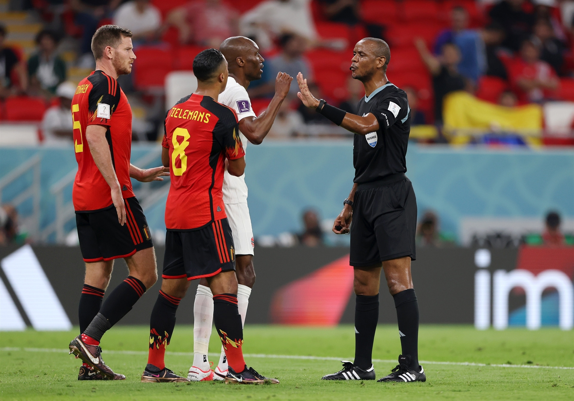 DOHA, QATAR - NOVEMBER 23: Atiba Hutchinson of Canada argues a call with referee Janny Sikazwe during the FIFA World Cup Qatar 2022 Group F match between Belgium and Canada at Ahmad Bin Ali Stadium on November 23, 2022 in Doha, Qatar. (Photo by Catherine Ivill/Getty Images)