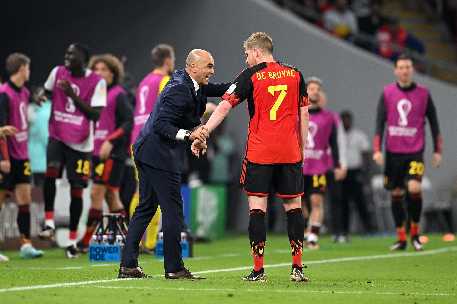 DOHA, QATAR - NOVEMBER 23: Roberto Martinez, Head Coach of Belgium interac  during the FIFA World Cup Qatar 2022 Group F match between Belgium and Canada at Ahmad Bin Ali Stadium on November 23, 2022 in Doha, Qatar. (Photo by Matthias Hangst/Getty Images)