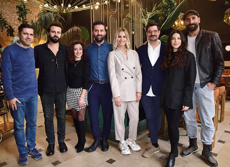 Başarıyı kutladılar