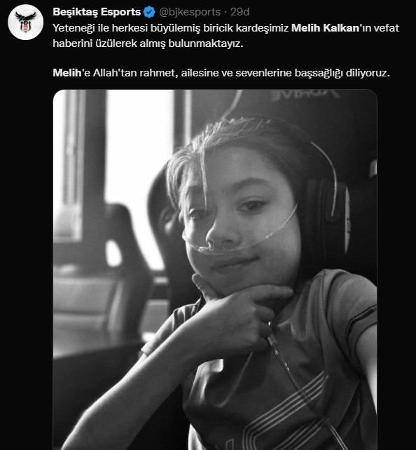 Yaşam mücadelesi ve gülen yüzü ile hatırlanacak.. Twitch yayıncısı Melih Kalkan 14 yaşında hayatını kaybetti... Kahreden haberi Cantuğ Özsoy verdi...