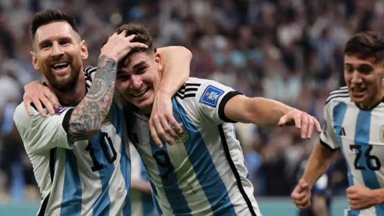 FAVORİ TAKIMLAR HAYAL KIRIKLIĞINA UĞRADI