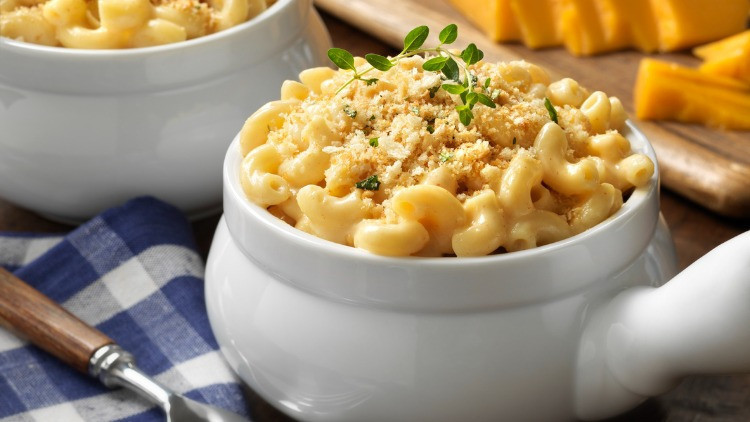 Mac and cheese (peynirli makarna) tarifi