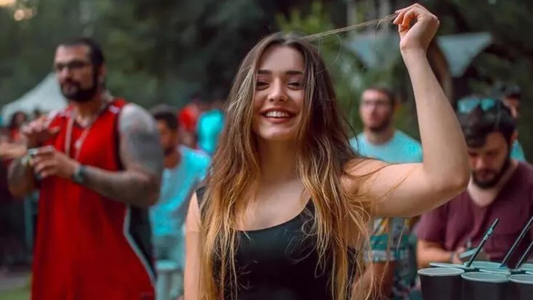 Survivor Elanur kimdir, kaç yaşında Survivor Elanur ne iş yapıyor İşte, 2023 Survivor fenomenler yarışmacısı Elanur’un Pat’ın hayatı ve diğer bilgiler