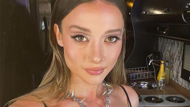 ALEYNA KALAYCIOĞLU KİMDİR ALEYNA KALAYCIOĞLU KİMDİR