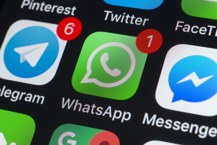 WHATSAPP ÇÖKTÜ MÜ