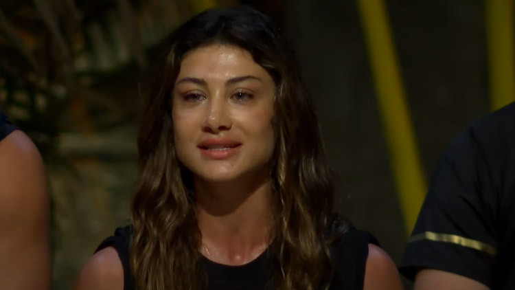 SURVİVOR EBRU KİMDİR