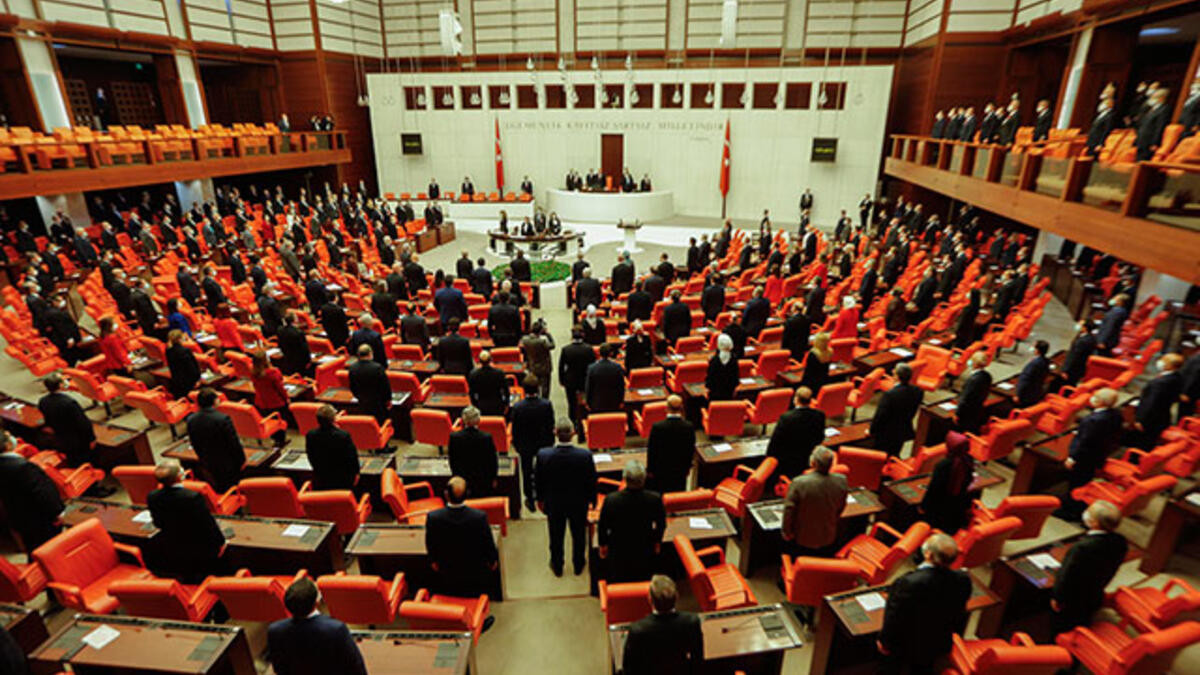 MECLİS DEPREM GÜNDEMİYLE TOPLANACAK