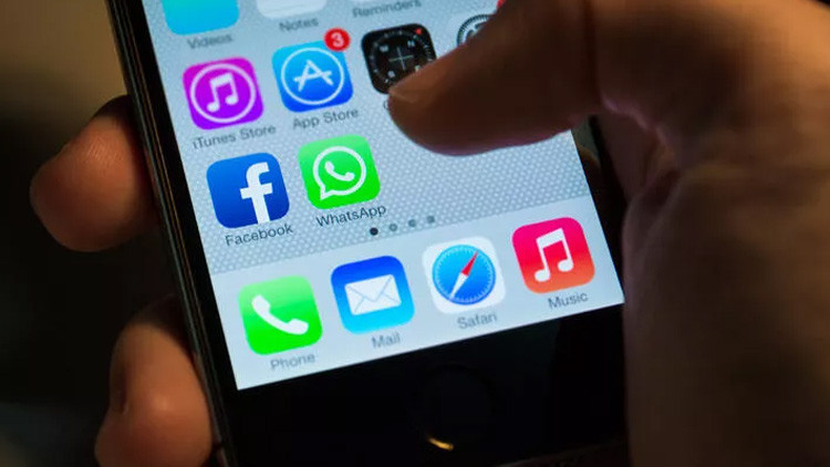 WHATSAPP ÇÖKTÜ MÜ