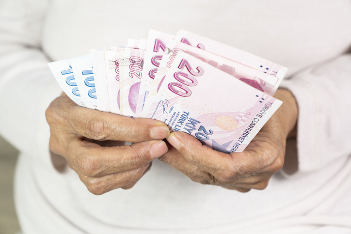 2023 EMEKLİ BAYRAM İKRAMİYESİ NE KADAR