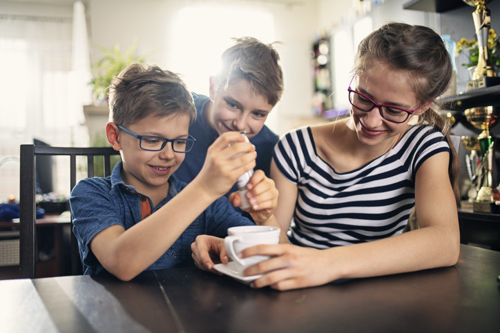 OKULDA YAPILACAK 1 NİSAN ŞAKALARI