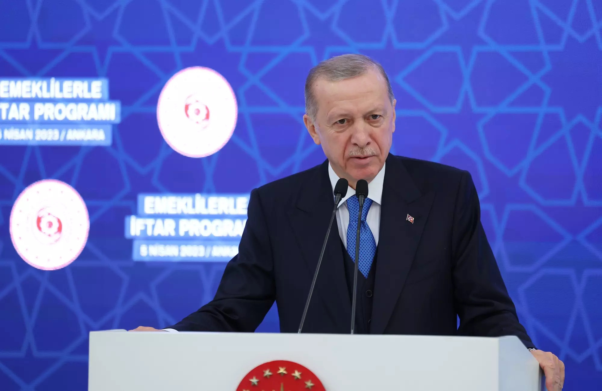 EN GENÇ ADAY 19 YAŞINDA EN GENÇ ADAY 19 YAŞINDA
