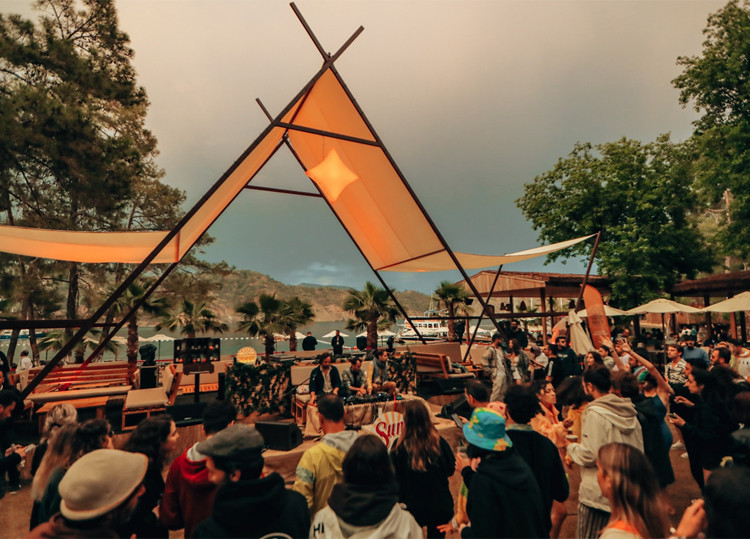 ISLE OF ESCAPE FESTİVAL 3. YILINDA 19-21 MAYIS TARİHLERİNDE İLK KEZ BODRUMDA 