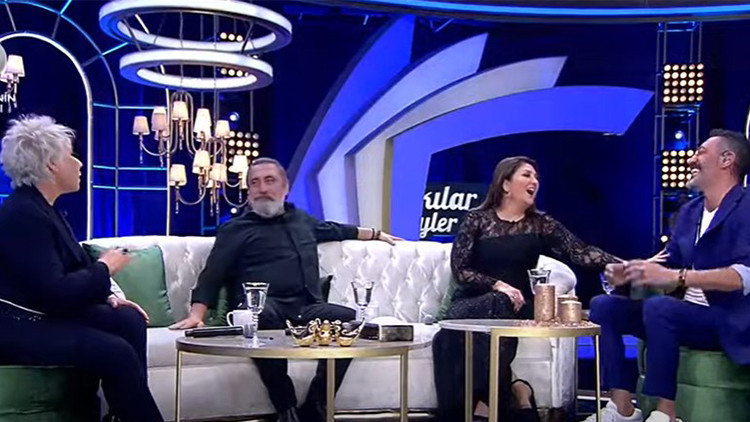 ŞARKILAR BİZİ SÖYLER YENİ BÖLÜM KONUKLARI KİMLER