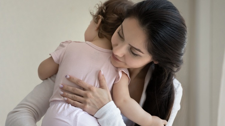 ANNELER GÜNÜ NASIL ORTAYA ÇIKTI