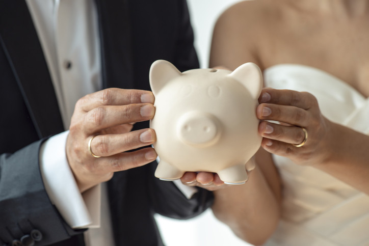 FAİZSİZ EVLİLİK KREDİSİ YAŞ SINIRI OLACAK MI