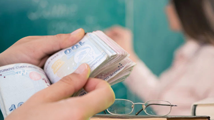 ÖĞRETMEN VE UZMAN ÖĞRETMEN MAAŞI