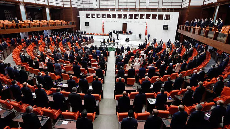 TBMM OLAĞANÜSTÜ TOPLANDI TBMM OLAĞANÜSTÜ TOPLANDI