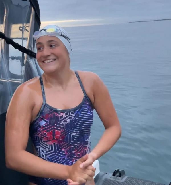 AYSU TÜRKOĞLU KİMDİR