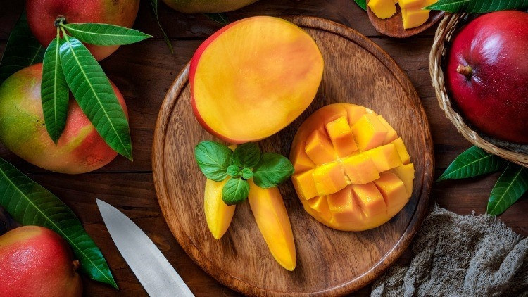 7) MANGO