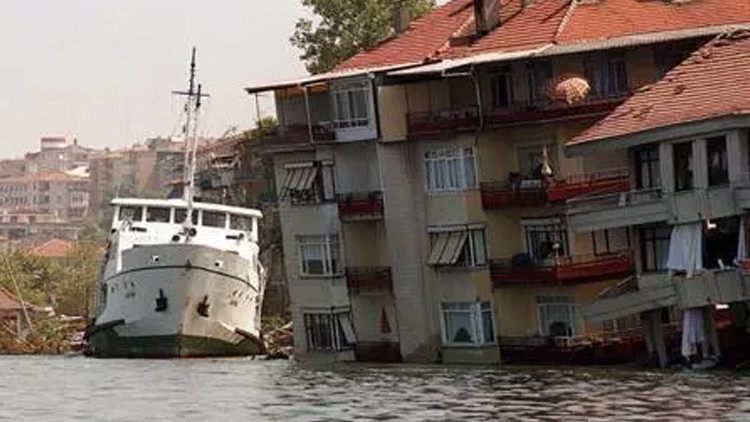 17 AĞUSTOS DEPREMİ KAÇ DAKİKA SÜRDÜ