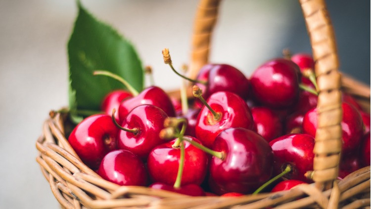 Doğanın mucizesi ödem atıcı besinler || Şişkinlik hissine son Anında ödem attırıyor...