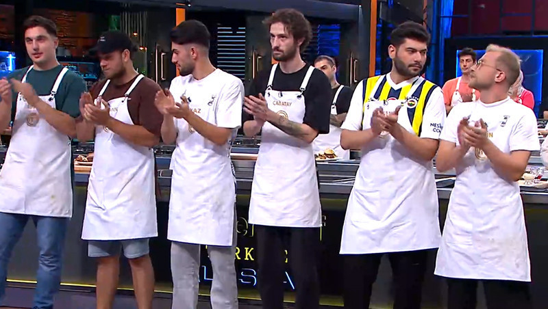MASTERCHEF TAKIMLAR BELLİ OLDU | 21 Ağustos MasterChef mavi takım kaptanı kim oldu, kaptanlık oyununu kim kazandı İşte bu haftanın kırmızı ve mavi takım yarışmacıları