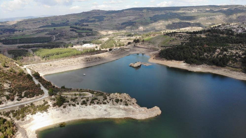 Çanakkalede su kullanımına kısıtlama... Süre uzatıldı halı ve kilim yıkamalarının yasaklanması, şehir şebeke suyu ile hortumla araba yıkanmasının yasaklanması, oto kuaför-yıkama ...