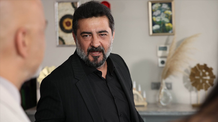 Celil Nalçakan Kardeşlerim dizisinden ayrıldı mı O sahne izleyicileri meraklandırdı Kardeşlerim Akif öldü mü Celil Nalçakan Kardeşlerim dizisinden ayrıldı mı O sahne izleyicileri meraklandırdı Kardeşlerim Akif öldü mü