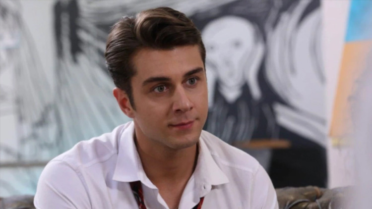 ONUR SEYİT YARAN KİMDİR