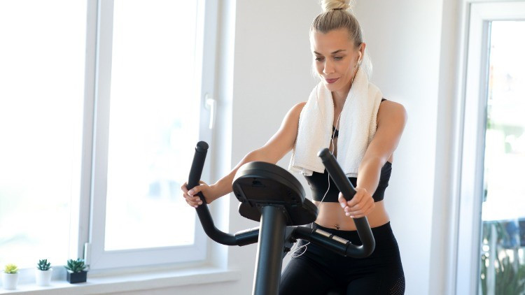 7- EGZERSİZ BİSİKLETİ