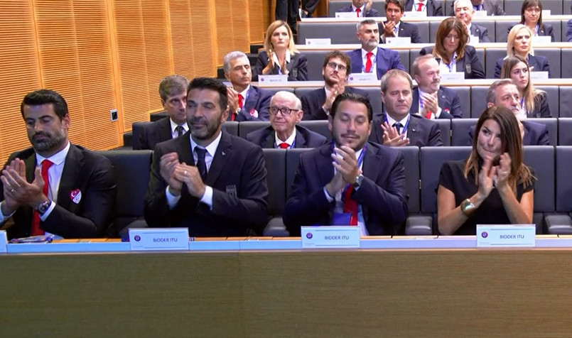 EURO 2032 NEREDE OYNANACAK, HANGİ ÜLKE EV SAHİPLİĞİ YAPACAK EURO 2032 NEREDE OYNANACAK, HANGİ ÜLKE EV SAHİPLİĞİ YAPACAK