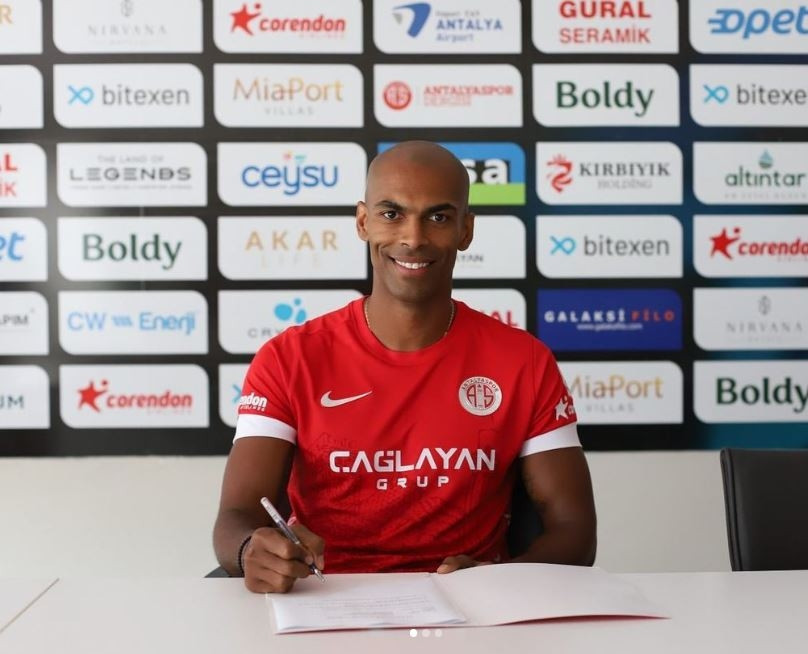 ANTALYASPORLU NALDO PEREİRA’NIN OĞLU HAYATINI KAYBETTİ