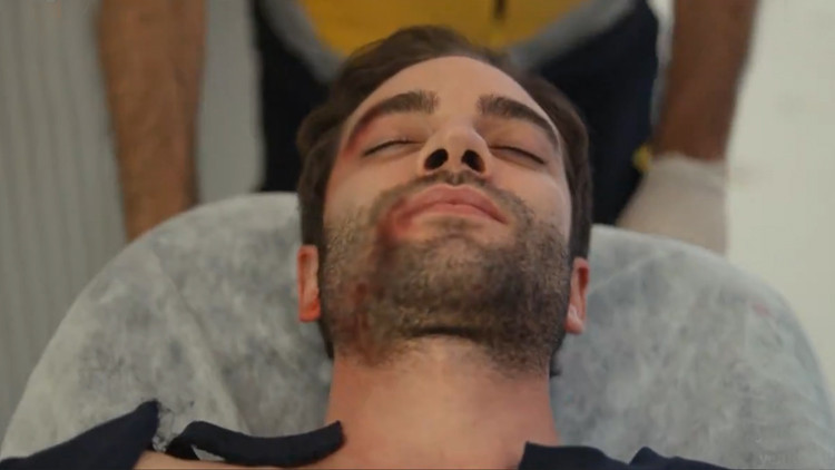 Burak Berkay Akgül Safir dizisinden ayrılıyor mu Safir Yaman öldü mü, yaşayacak mı Yaman trafik kazası geçiriyor… Burak Berkay Akgül Safir dizisinden ayrılıyor mu Safir Yaman öldü mü, yaşayacak mı Yaman trafik kazası geçiriyor…