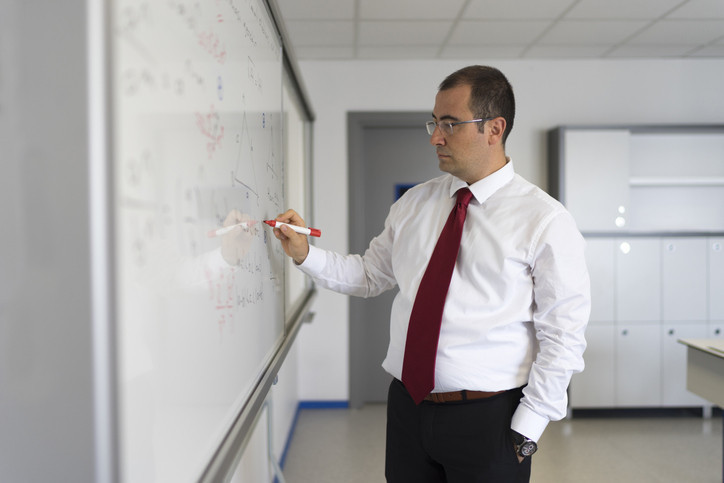 OCAK 2024 ÖĞRETMEN MAAŞLARI NE KADAR OLACAK