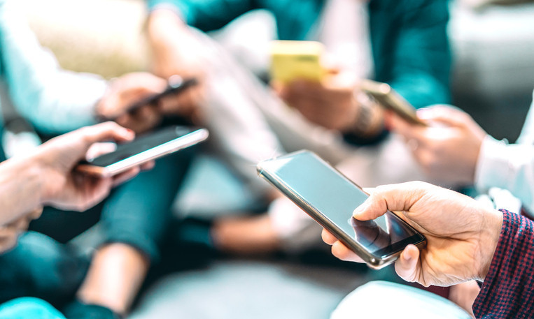 9.500 TL HANGİ AKILLI TELEFON VE BİLGİSAYAR ALINIR Vergisiz telefon modelleri listesi…Resmi Gazete kararı yayınlandı İşte 9500 TL altı telefon ve bilgisayar modelleri…