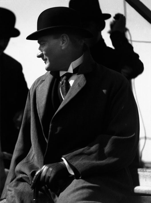 ATATÜRK FOTOĞRAFLARI (29 EKİM CUMHURİYET BAYRAMI’NA ÖZEL)