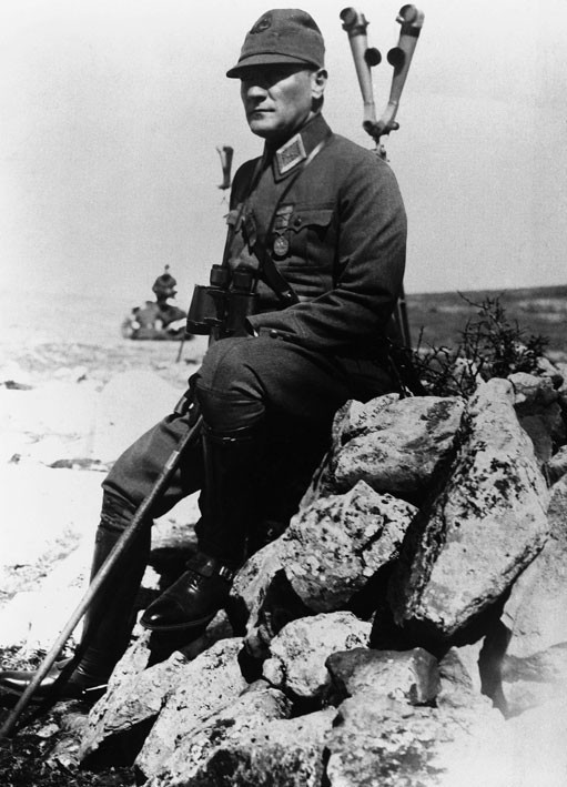AZ RASTLANAN EN GÜZEL 50 ATATÜRK FOTOĞRAFI: 29 Ekim’e özel siyah-beyaz Atatürk fotoğrafları