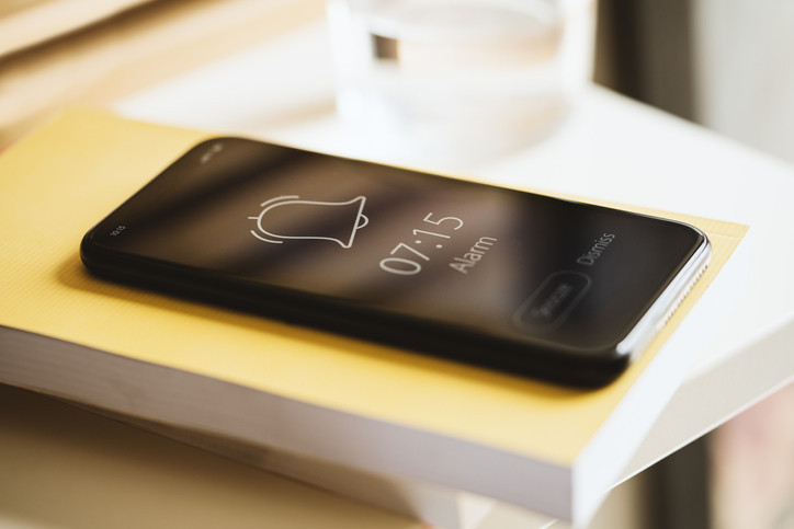 BU GECE TELEFON, BİLGİSAYAR SAATLERİ GERİ ALINACAK MI