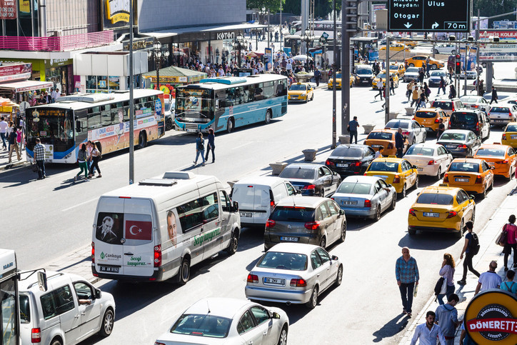 29 EKİM PAZAR ANKARADA HANGİ YOLLAR KAPALI