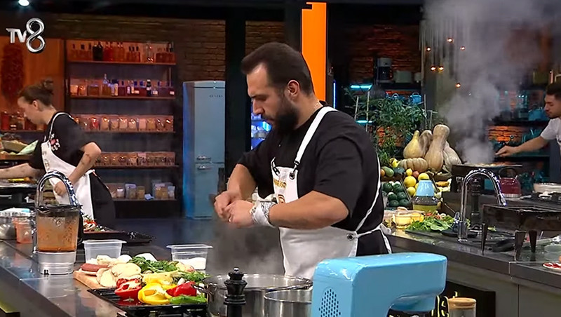MASTERCHEF KİM KAZANDI, dün akşam mavi takım kaptanı kim oldu Düelloda büyük çekişme 30 Ekim MasterChefte düelloyu hangi yarışmacı aldı İşte haftanın yeni kırmızı ve mavi takımları MASTERCHEF KİM KAZANDI, dün akşam mavi takım kaptanı kim oldu Düelloda büyük çekişme 30 Ekim MasterChefte düelloyu hangi yarışmacı aldı İşte haftanın yeni kırmızı ve mavi takımları