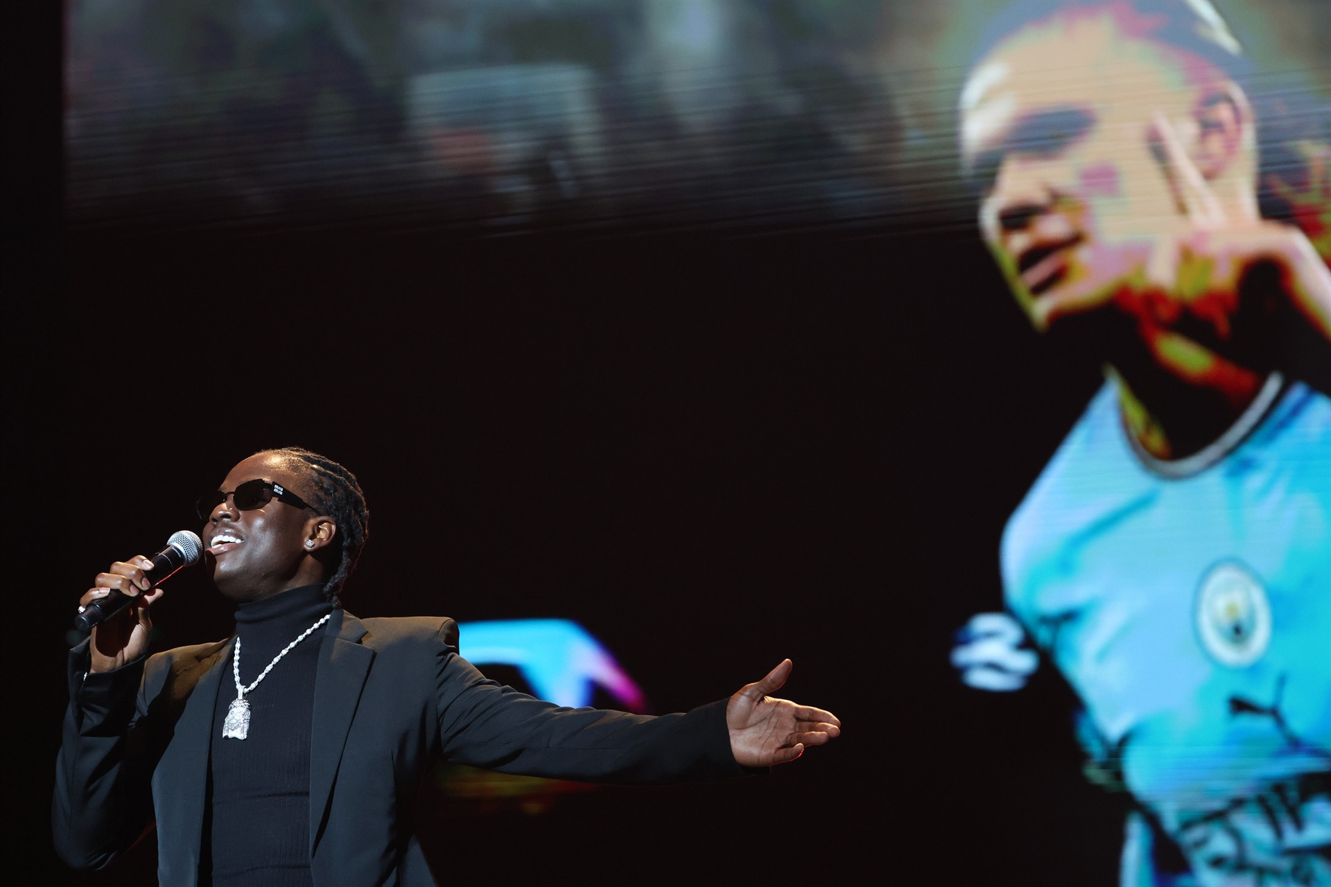 Ballon dOr töreninde yıldızlar geçidi Haaland, Drogba, Beckham, Hazard, iShowSpeed...