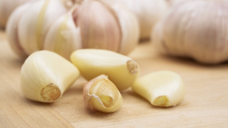 7. Sarımsak
