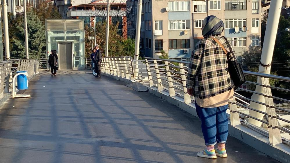 10 Kasım sabah 9u 5 geçe hayat durdu... Türm Türkiyeden ATAsına saygı duruşu