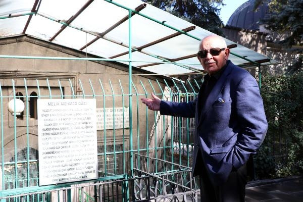 900 yıllık medresenin üzerine bakın ne yapılmış Görenler şaşkına dönüyor... 900 yıllık medresenin üzerine bakın ne yapılmış Görenler şaşkına dönüyor...