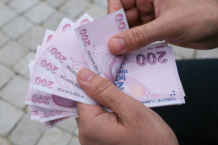 BAKAN GÖKTAŞ AÇIKLADI Aile Destek Programı kasım ayı ödemeleri yattı mı Aile destek programı ödemeleri hakkında detaylar...