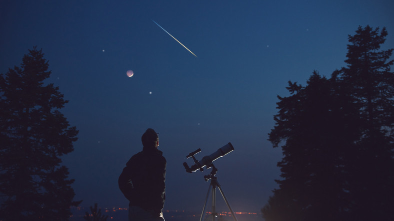 LENOİD METEOR YAĞMURU NE ZAMAN