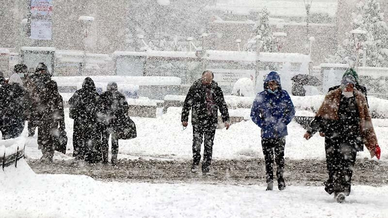 OKULLAR NERELERDE TATİL EDİLDİ