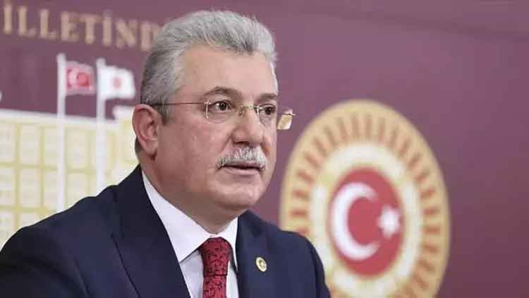 AK PARTİ’DEN EMEKLİ ZAMMI AÇIKLAMASI
