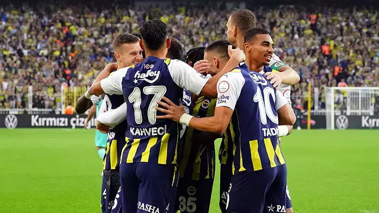 FENERBAHÇE’DE SAKAT OYUNCULARDAN SEVİNDİREN HABER